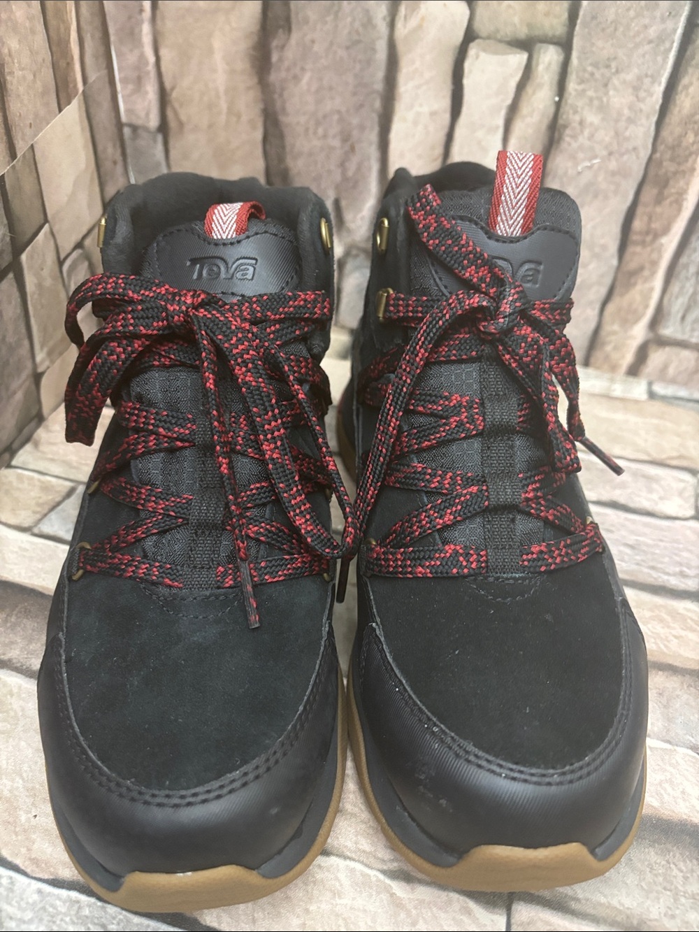 Teva Women's Auroris waterproof insulated hiking boots